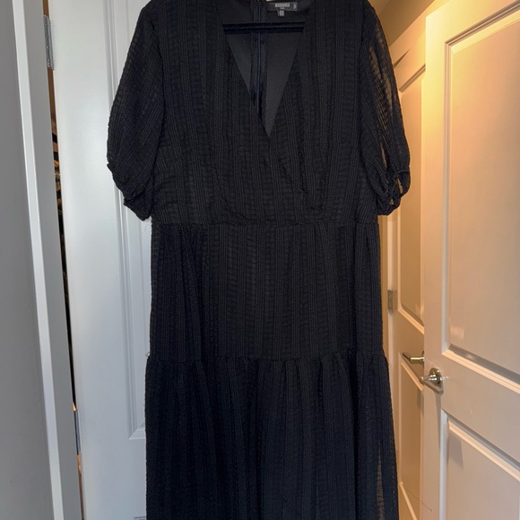 Missguided Black midi Dress - Picture 1 of 5